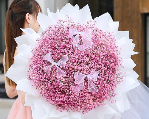 满天星鲜花代表什么含义？如何正确表达情感？