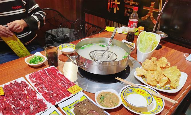 长安区花卉路涮肉店有哪些？哪家的涮肉最值得尝试？