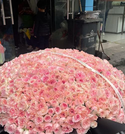 捡到玫瑰花在婚礼上意味着什么？它有什么特别的含义吗？