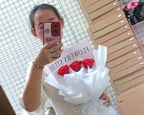 七朵玫瑰花的寓意是什么？送七朵玫瑰有何含义？