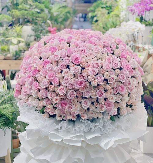 999朵玫瑰花代表什么？999朵玫瑰花的深层含义是什么？